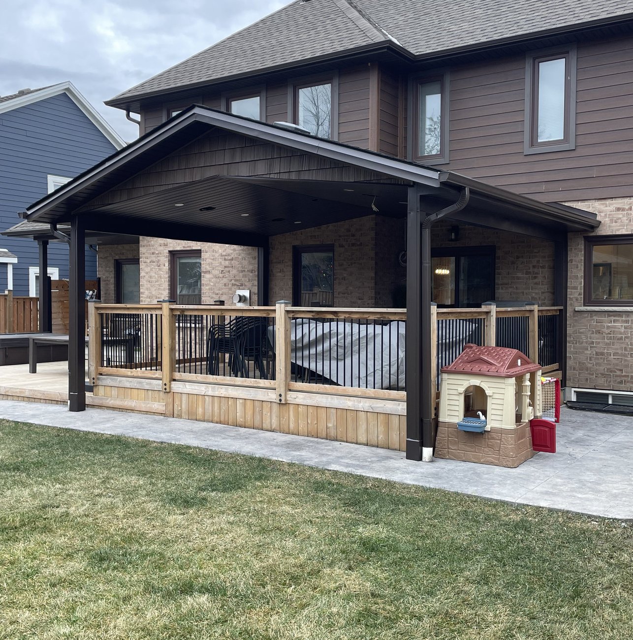 home renovation project completed by Baird Construction near Kitchener-Waterloo ON